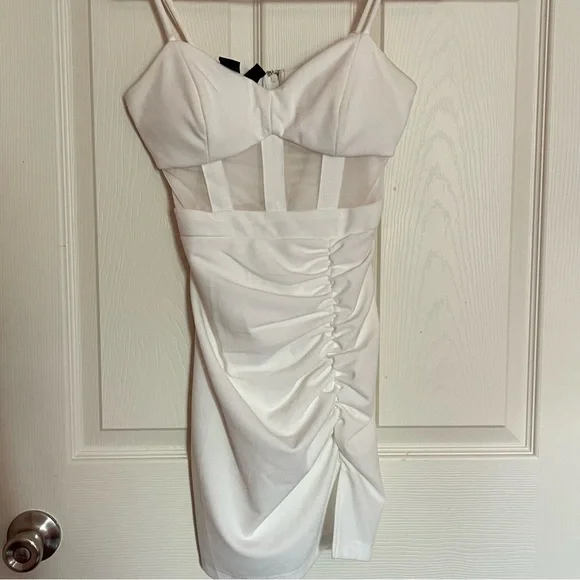 Windsor Dresses | Windsor White Dress Size Xs | Color: White | Size: Xs | Angelrozelia's Closet